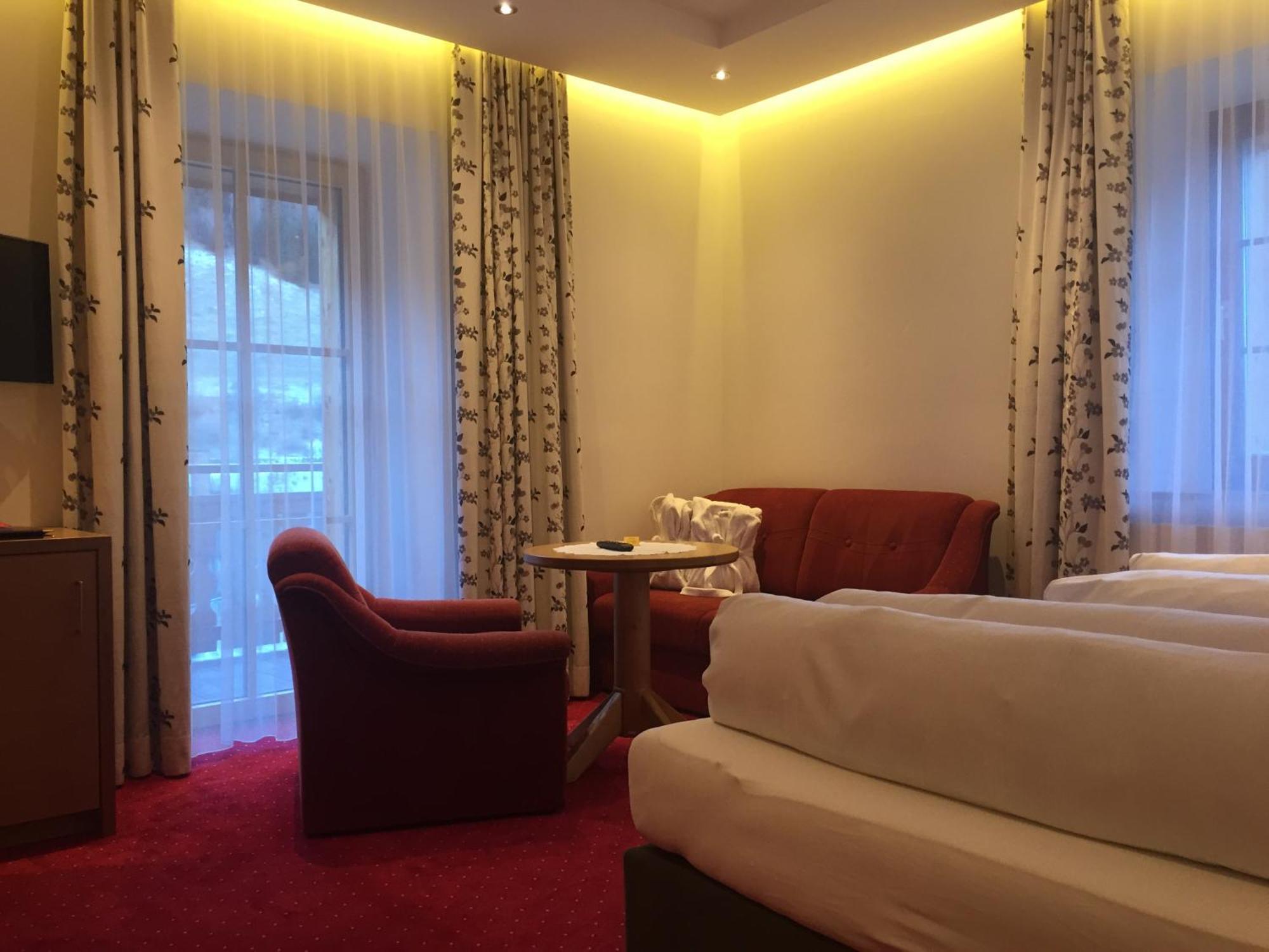 Hotel Angelika サンクト・アントン・アム・アールベルク 部屋 写真